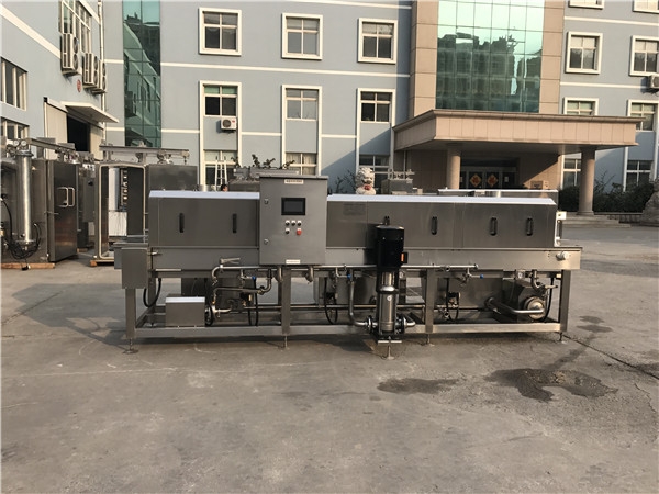 塑料筐清洗機(jī)客戶，塑料筐清洗機(jī)客戶案例，哪些客戶在用洗箱機(jī)，環(huán)速的洗箱機(jī)客戶